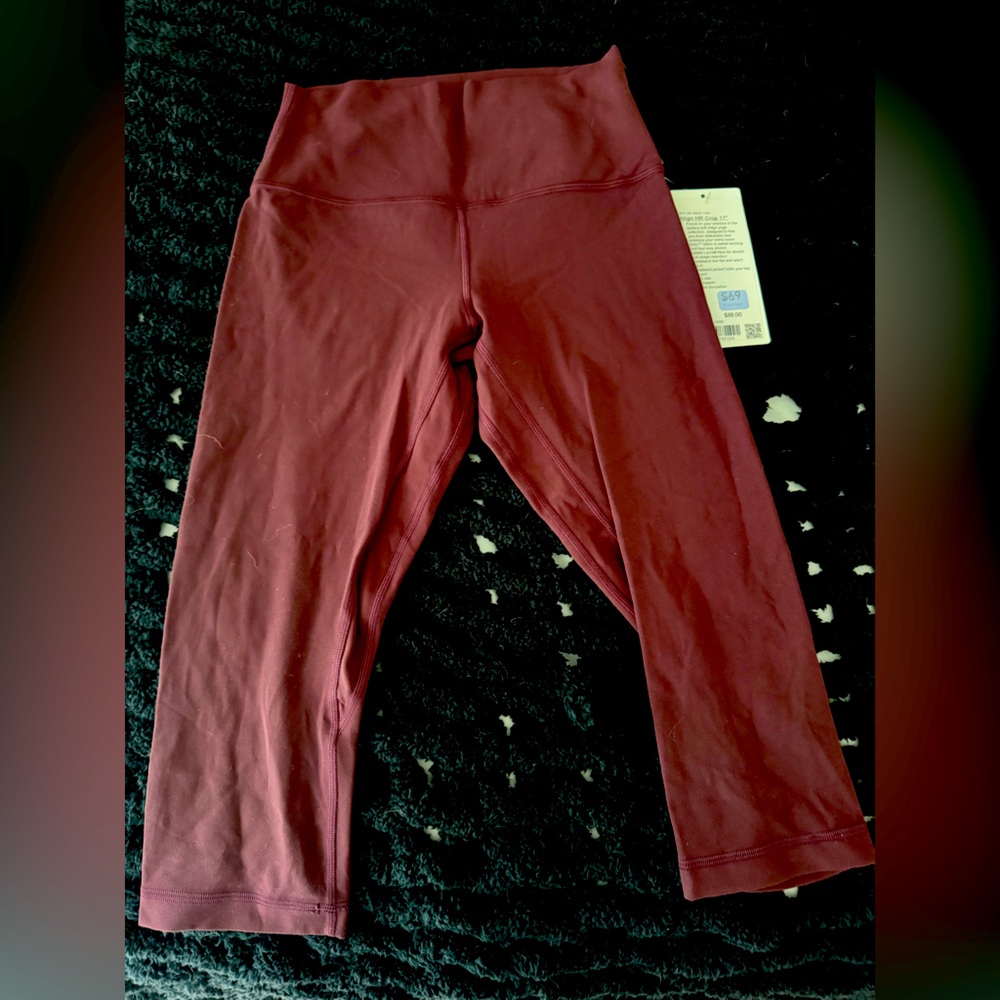 Lululemon Align HR Crop 17” Workout Yoga Pants size 6
